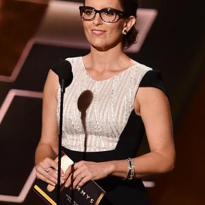 Tina Fey at event of The 67th Primetime Emmy Awards (2015)