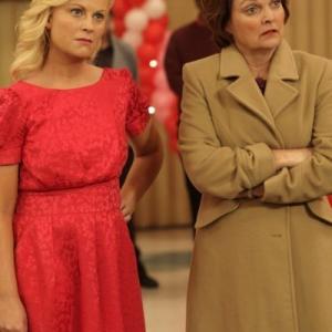 Still of Amy Poehler and Pamela Reed in Parks and Recreation 2009