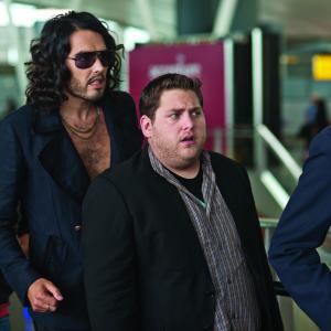 Still of Russell Brand and Jonah Hill in Get Him to the Greek (2010)