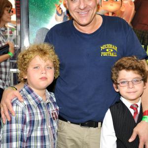 Tom Sizemore at event of Paranormanas 2012