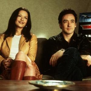 Still of John Cusack and Catherine ZetaJones in Americas Sweethearts 2001