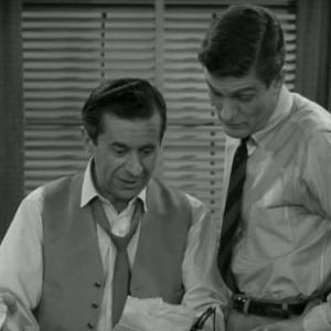 Still of Dick Van Dyke and Morey Amsterdam in The Dick Van Dyke Show (1961)