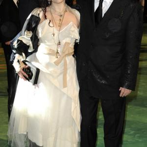 Helena Bonham Carter and Tim Burton at event of Alisa stebuklu salyje 2010