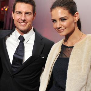 Tom Cruise and Katie Holmes at event of Neimanoma misija Smeklos protokolas 2011
