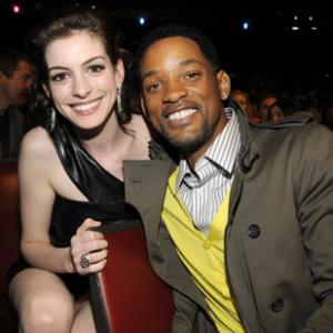 Will Smith and Anne Hathaway at event of 2008 MTV Movie Awards 2008