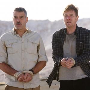 Still of George Clooney and Ewan McGregor in The Men Who Stare at Goats 2009