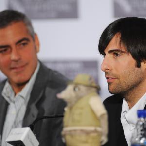 George Clooney and Jason Schwartzman at event of Fantastic Mr. Fox (2009)