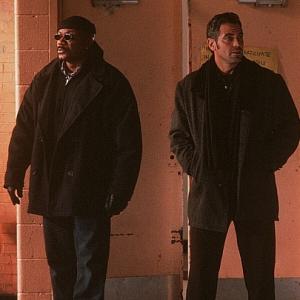 Still of George Clooney and Ving Rhames in Out of Sight 1998