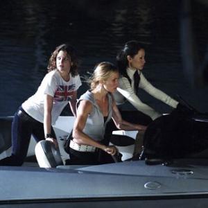 Still of Drew Barrymore, Cameron Diaz and Lucy Liu in Charlie's Angels: Full Throttle (2003)