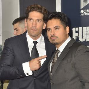Michael Pea and Jon Bernthal at event of Inirsis 2014