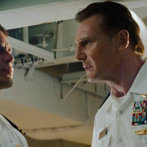 Still of Liam Neeson and Taylor Kitsch in Laivu musis 2012