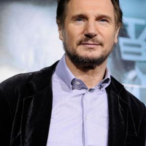 Liam Neeson at event of Nezinomas (2011)