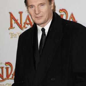 Liam Neeson at event of Narnijos kronikos Ausros uzkariautojo kelione 2010