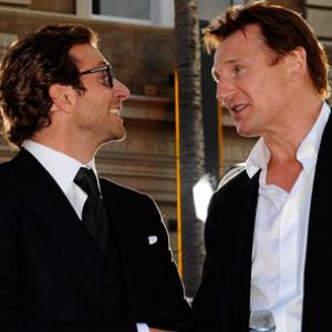 Liam Neeson and Bradley Cooper at event of A komanda 2010