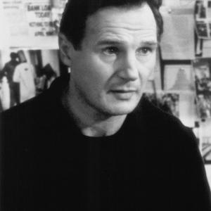Still of Liam Neeson in The Haunting (1999)