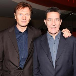 Liam Neeson and Ciarn Hinds at event of Bus kraujo 2007