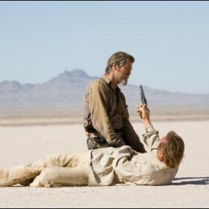 Still of Pierce Brosnan and Liam Neeson in Seraphim Falls (2006)