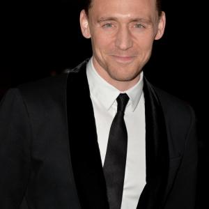 Tom Hiddleston at event of Isgyvena tik mylintys 2013