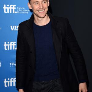 Tom Hiddleston at event of High-Rise (2015)