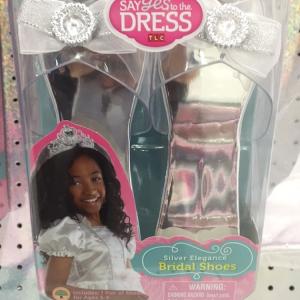 Say Yes to the Dress Toys R Us  Product Packaging