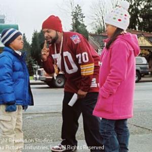 Still of Ice Cube Aleisha Allen and Philip Bolden in Are We There Yet? 2005