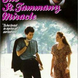 Mark-Paul Gosselaar and Jamie Luner in The St. Tammany Miracle (1994)