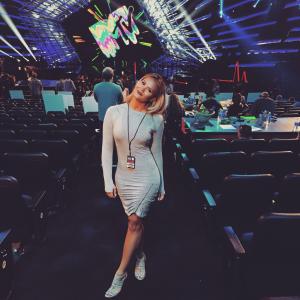 Ine Therese Back Iversen at the MTV Video Music Awards 2015