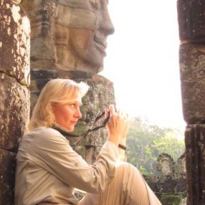 War Reporter Alex Quade on photo shoot in Cambodia.