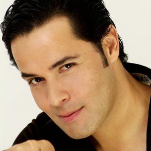 Luis' headshot for the Spanish Market media in the U.S. March 2007