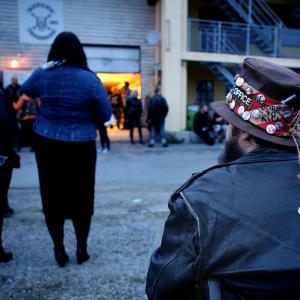 Per-Ingvar Tomren outside the clubhouse of Savage MC during the production of SAGA
