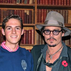 Ethan Averton, Johnny Depp - The Rum Diary Pre-Screening (2011)