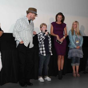 Connie Nielsen, Aidan Quinn, Tina Pehme, Vic Sarin, Kim Roberts and John Bell in A Shine of Rainbows (2009)