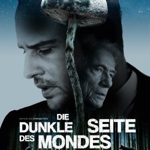 Jrgen Prochnow and Moritz Bleibtreu in Die dunkle Seite des Mondes 2015