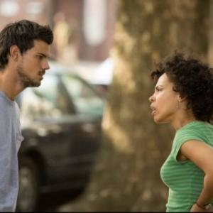 StIll of Taylor Lautner and Amirah Vann in Tracers (2015)