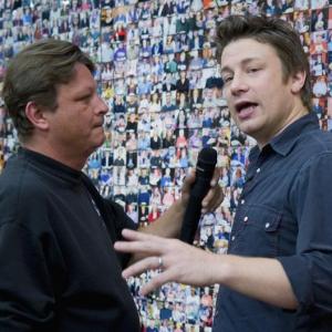 Still of Jamie Oliver and Rod Willis in Food Revolution (2010)