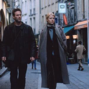 Still of Gwyneth Paltrow and Aaron Eckhart in Possession (2002)