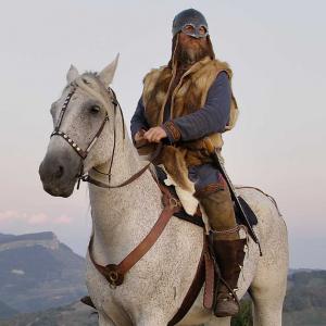 Arian Ziliox as carolingian viking age rider in Le chanson de Roland SpanishEU tv  documentation about the famous song