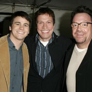 Tom Arnold Jason Ritter and Don Roos at event of Happy Endings 2005