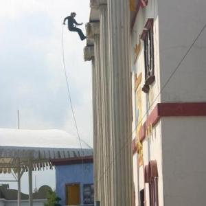 Rappelling in China
