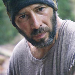 Still of Tony Vlachos in Survivor (2000)