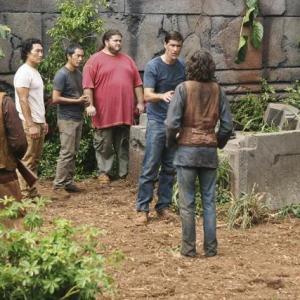 Still of Daniel Dae Kim, Matthew Fox and Jorge Garcia in Dinge (2004)