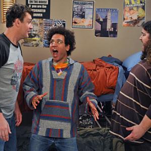 Still of Jorge Garcia, Jason Segel and Josh Radnor in Kaip as susipazinau su jusu mama (2005)