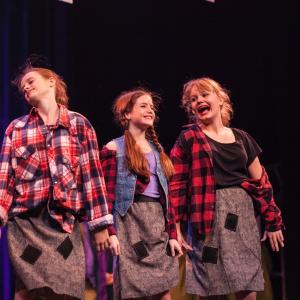 Amelia (middle) in Little Shop of Horrors with Aurora Black (left) and Jane Reese (right).