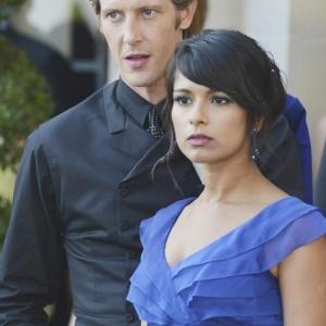 Still of Gabriel Mann and Dilshad Vadsaria in Kerstas 2011