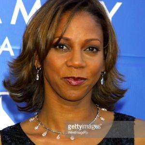 Holly Robinson Peete i AM here ... ... where's ᴬᴰ ¿ inspire and be inspired ... intentio pro hodie cras founding editor : Alexander ᴬᴰ www.alexander.co