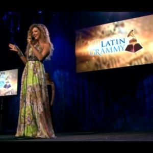Presenting Brazilian categories in the Latin Grammys (2013)