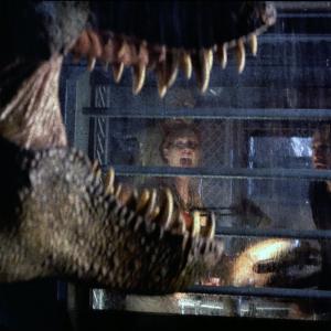 Still of Jeff Goldblum and Julianne Moore in The Lost World Jurassic Park 1997