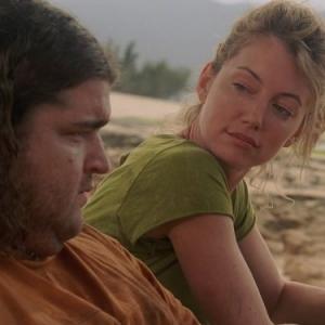Still of Jorge Garcia and Cynthia Watros in Dinge (2004)