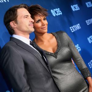 Halle Berry and Olivier Martinez at event of Extant 2014