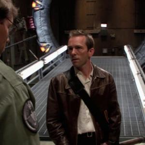 Still of Matthew Bennett in Stargate SG-1 (1997)